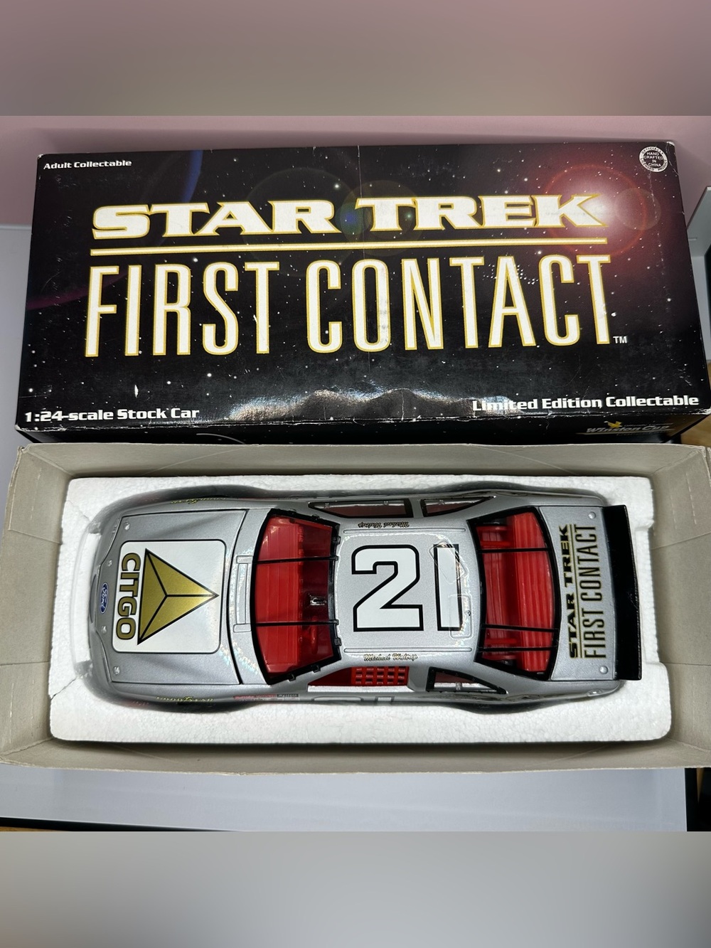 Star Trek First Contact #21 Michael Waltrip NASCAR Diecast 1:24 Limited Edition